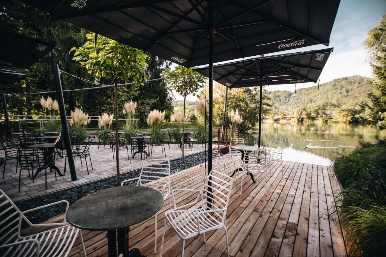 Luxury Glamping Chocolate Village 马里博尔 外观 照片