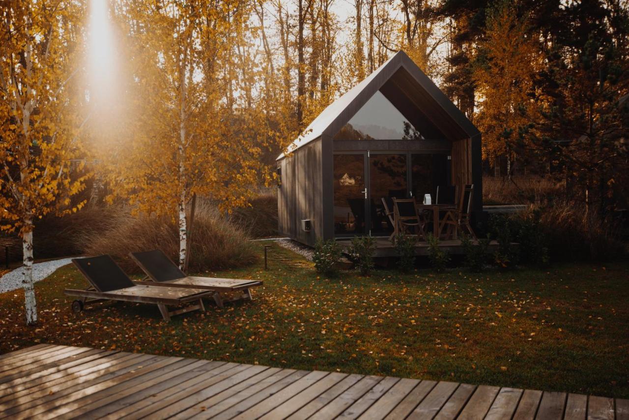 Luxury Glamping Chocolate Village 马里博尔 外观 照片
