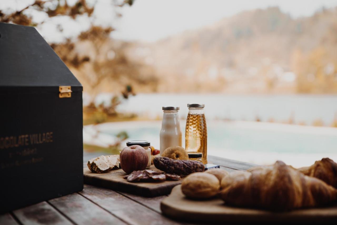 Luxury Glamping Chocolate Village 马里博尔 外观 照片