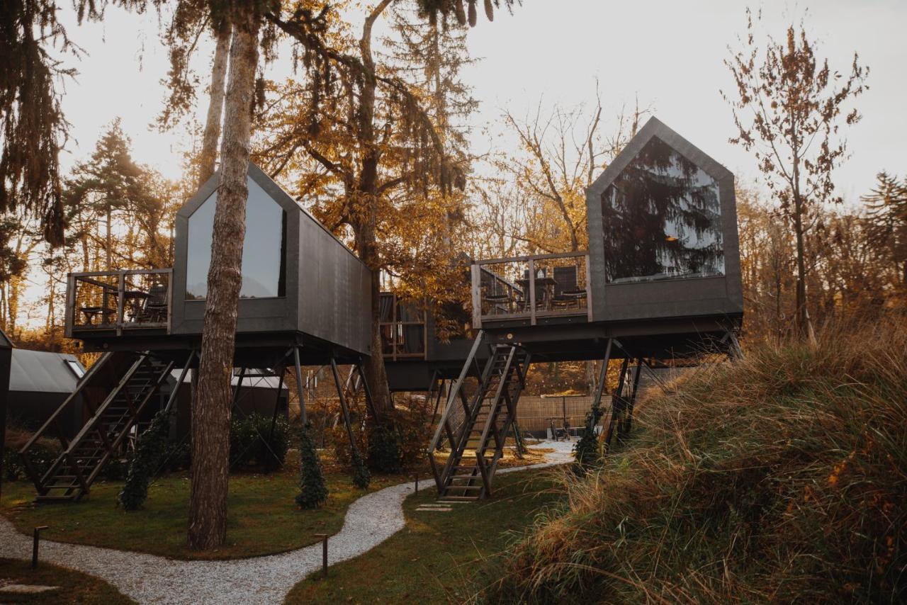 Luxury Glamping Chocolate Village 马里博尔 外观 照片